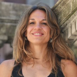 María Eugenia Testa