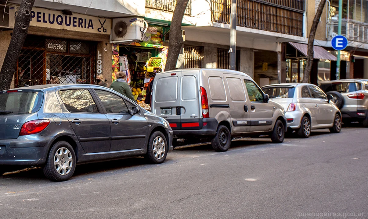 Estacionamiento en CABA: cómo es el nuevo sistema medido y qué pasa con los garajes