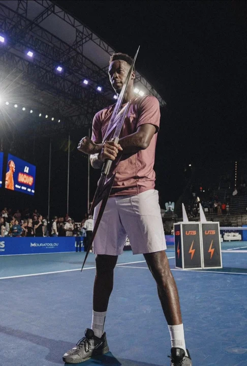 El INCREÍBLE tiro de Gael Monfils