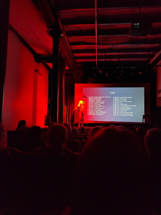 "Históricas historias de la historia" Una noche increíble con el show de Francisco Taiana