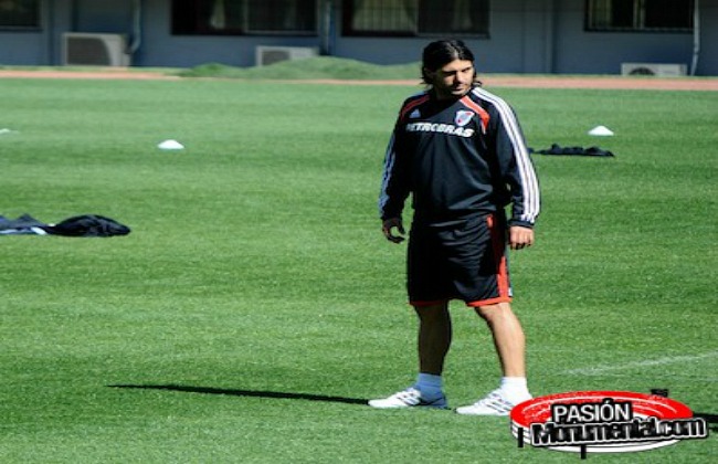 Domínguez se movió a la par de sus compañeros