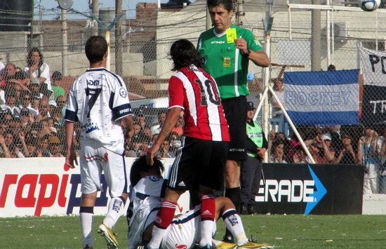 Domínguez, Aguirre y Sánchez, al límite