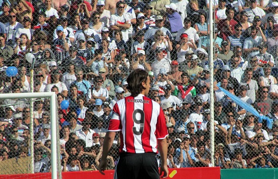Las miradas apuntan a un 9