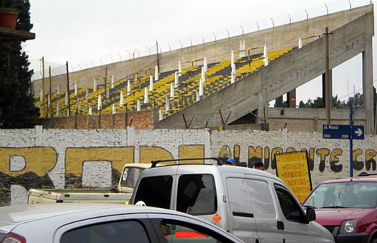 A 40 días, Almirante-River se juega en Casanova