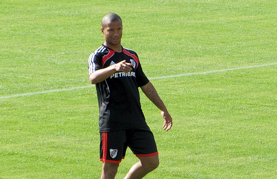 River venció a Ferro