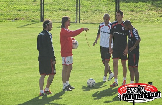 Almeyda confirmó el equipo