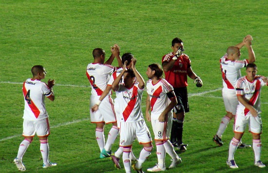 Síntesis de Sportivo Desamparados 1- River 4
