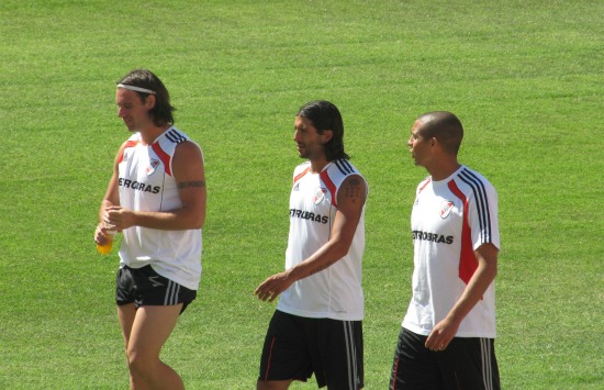 Cavenaghi y Trezeguet convirtieron en la práctica