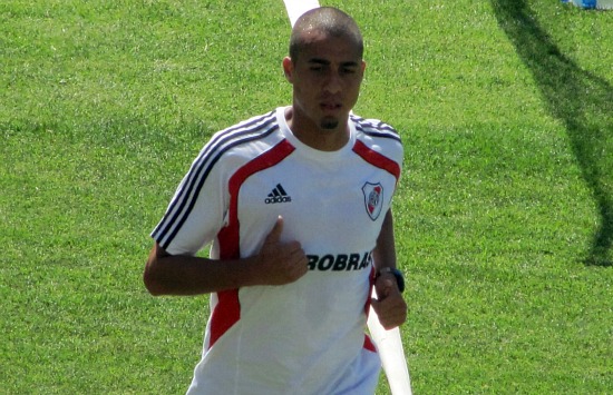 “Suba o no, me quedo en River”