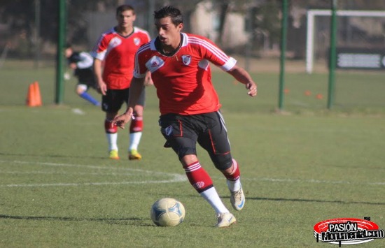 Los titulares no pudieron con Alvarado