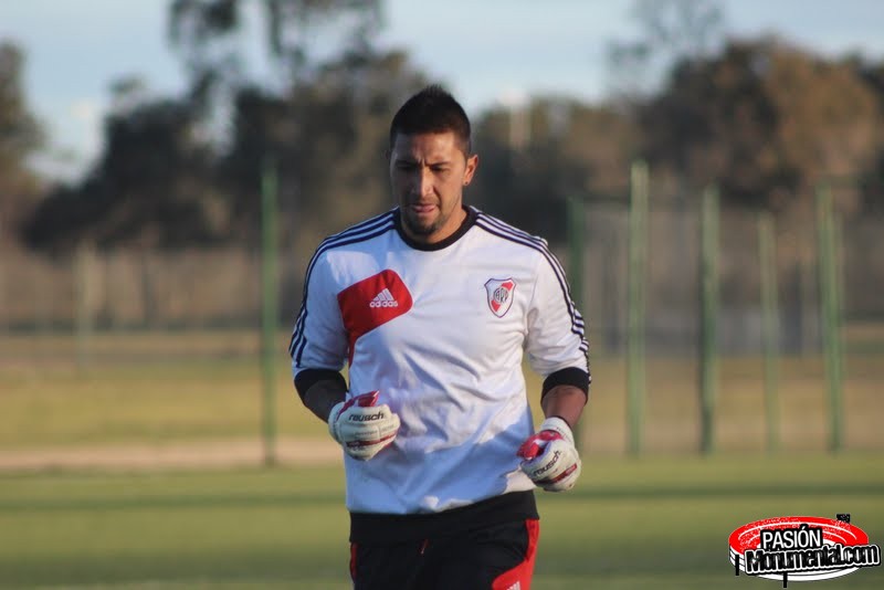 Vega será titular en el debut