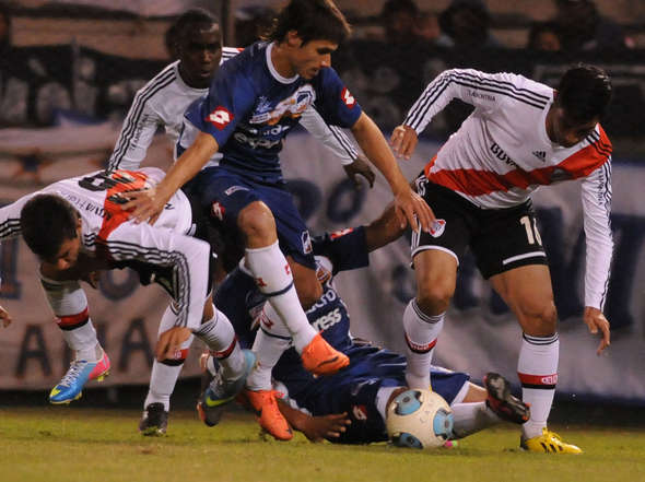 Tibio empate ante Juventud Antoniana