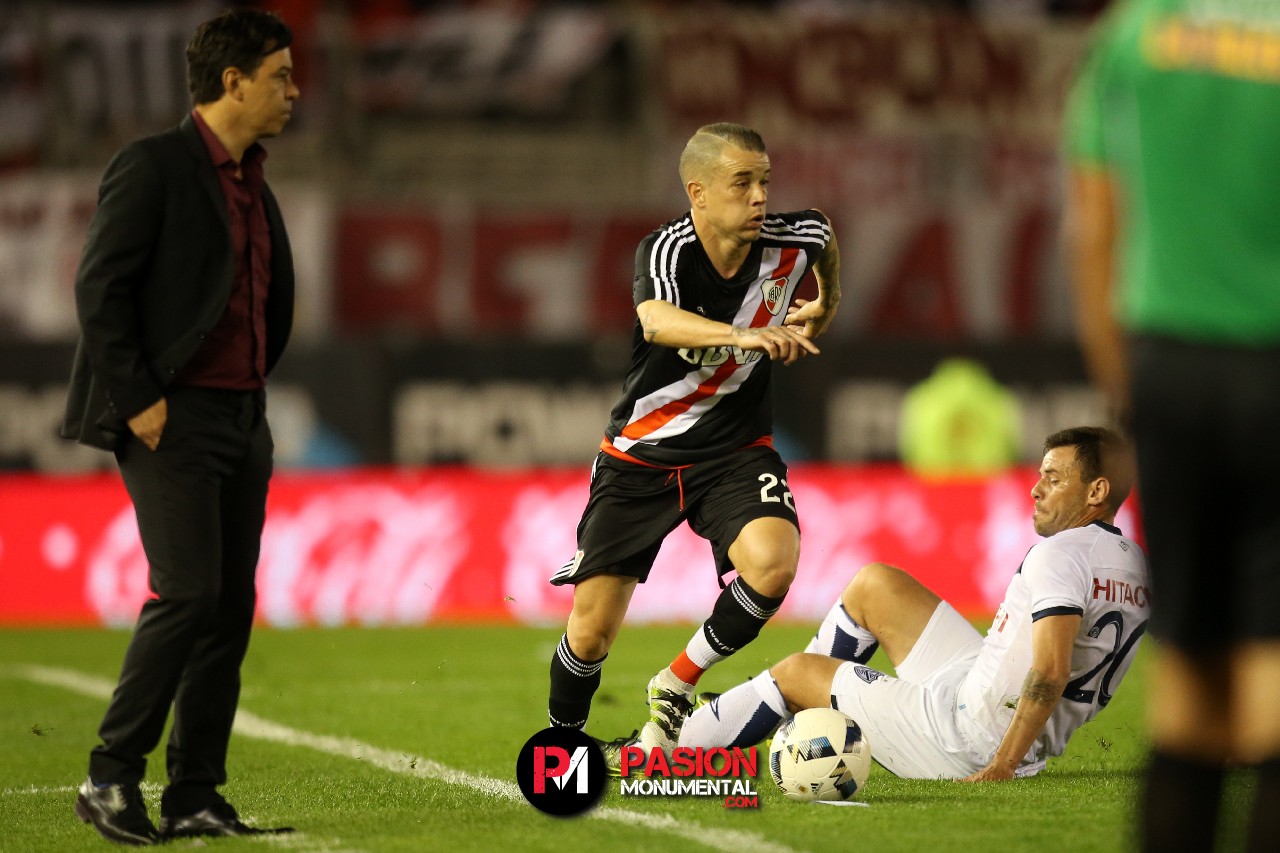Las fotos vs. Vélez