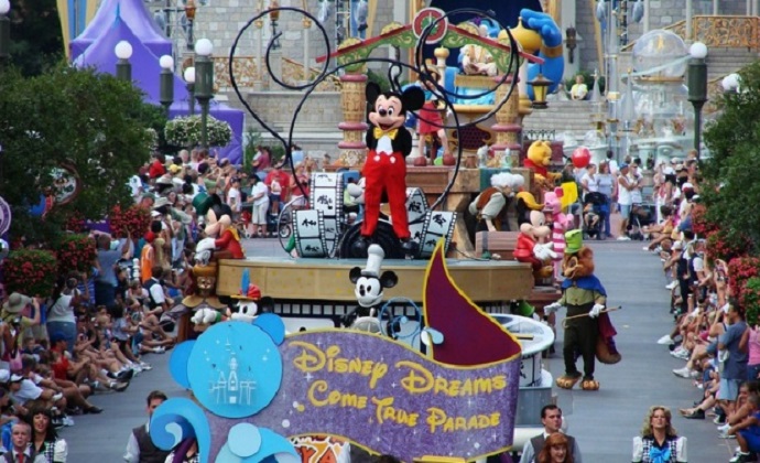 A desfilar por Disney