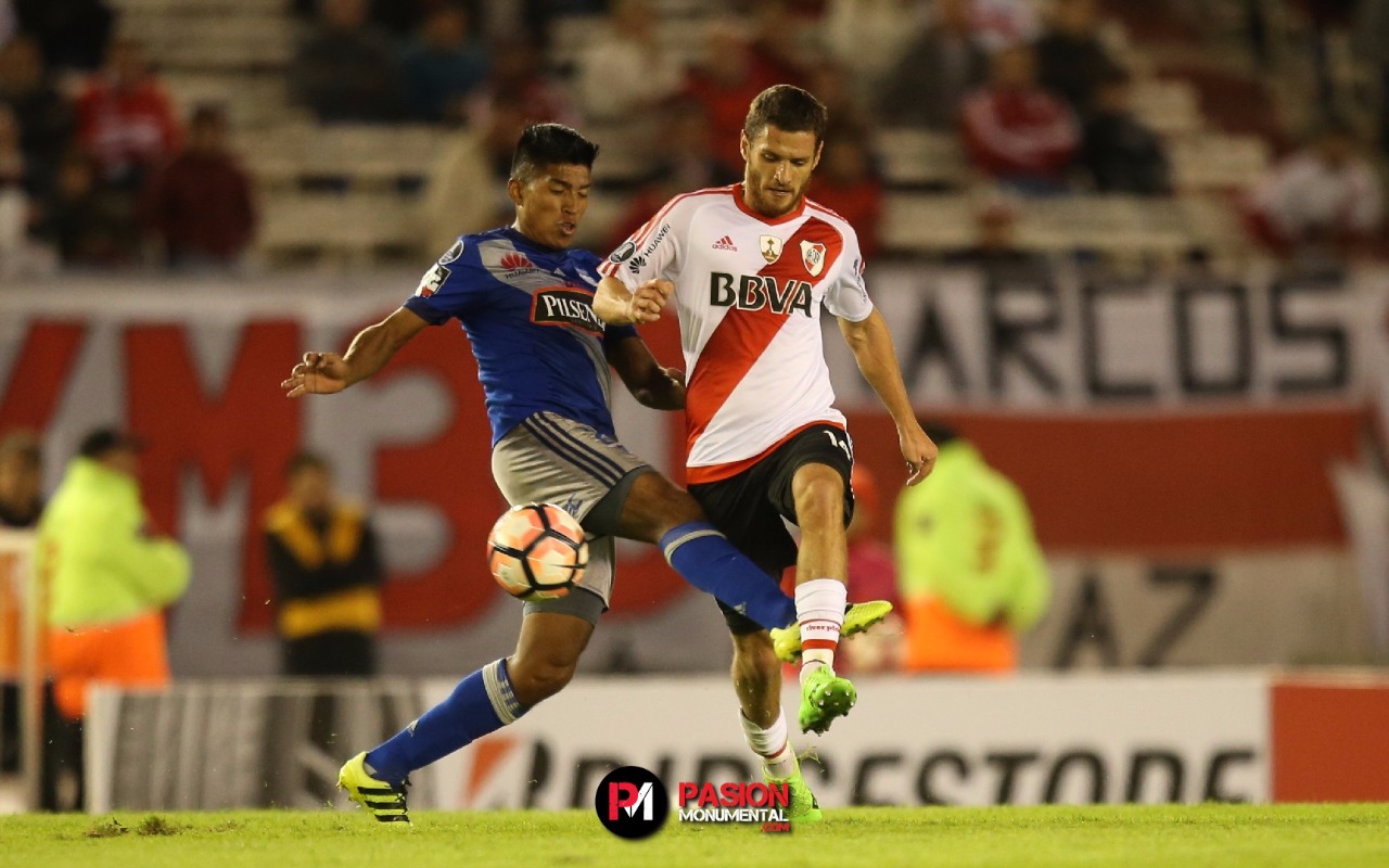 Síntesis: River 1-1 Emelec