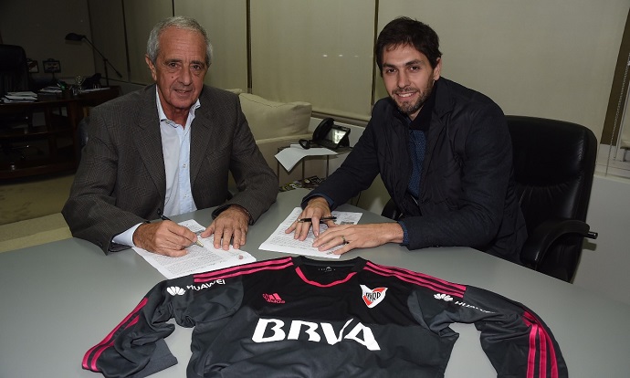 Estampó la firma