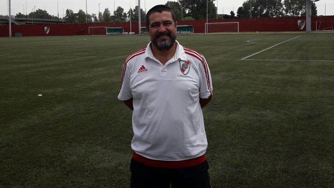 Gordillo, el trabajo con las inferiores y los pedidos de Gallardo
