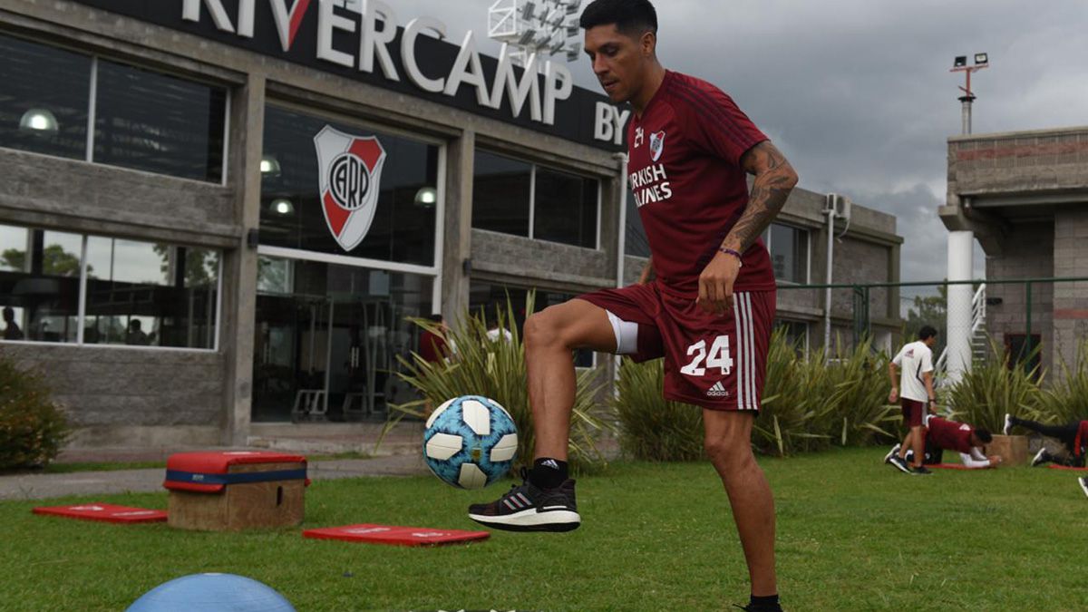 River Camp, reunión en AFA y el acondicionamiento para la transmisión