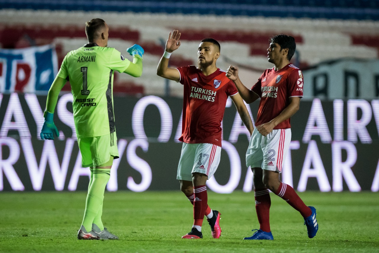 Puntajes vs. Nacional