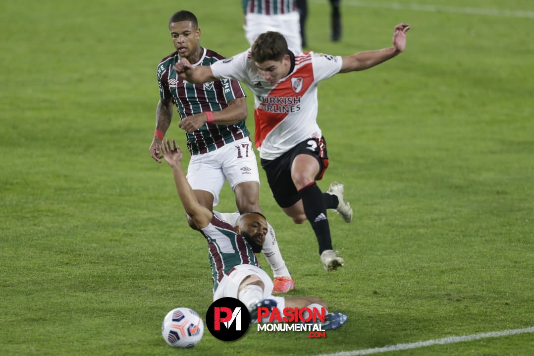 ¡Derrota y milagro! River perdió ante Fluminense y clasificó tras el empate de Junior