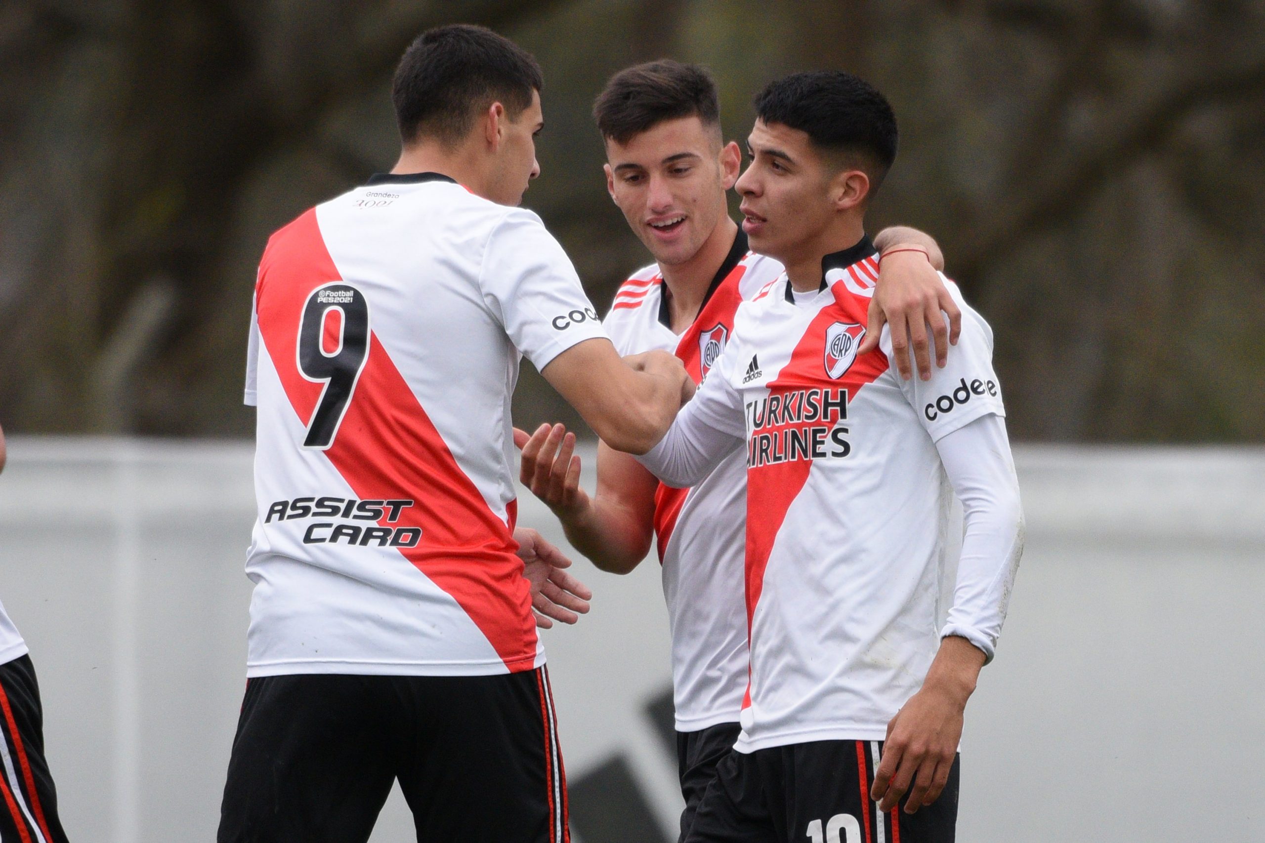 ¡Goleada en el clásico! La Reserva de River volvió a ganar y se mete en la pelea del campeonato