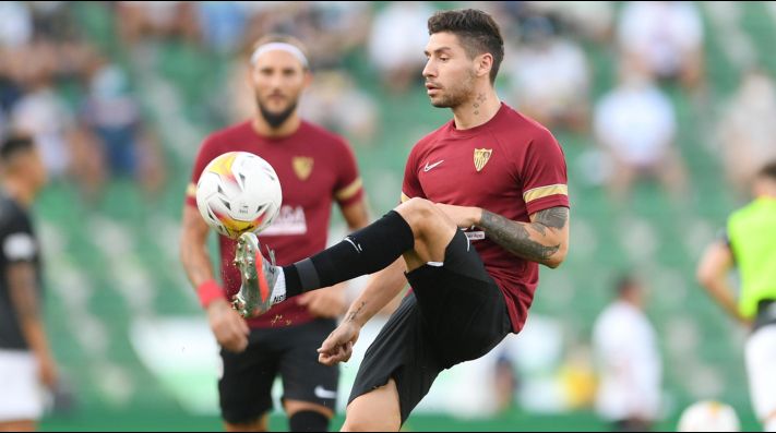 Montiel debutó con la camiseta del Sevilla