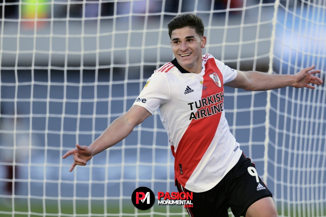 El representante de Álvarez viaja a Europa y ¿cierra su venta?