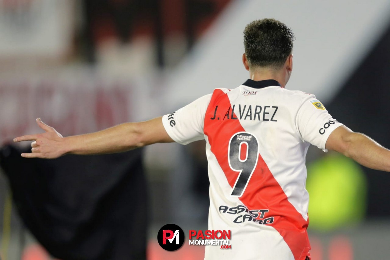 El equipo europeo que se llevó hace poco un jugador de River y sigue de cerca a Julián Álvarez