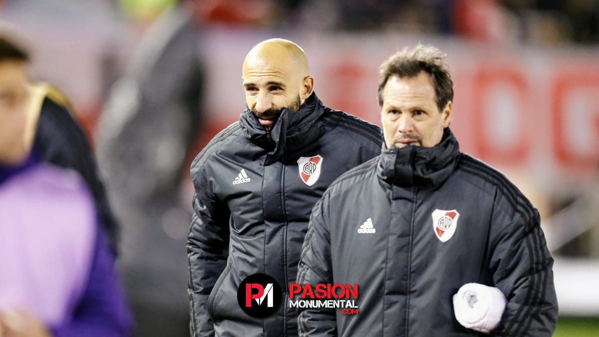 Javier Pinola y un nuevo cambio por precaución