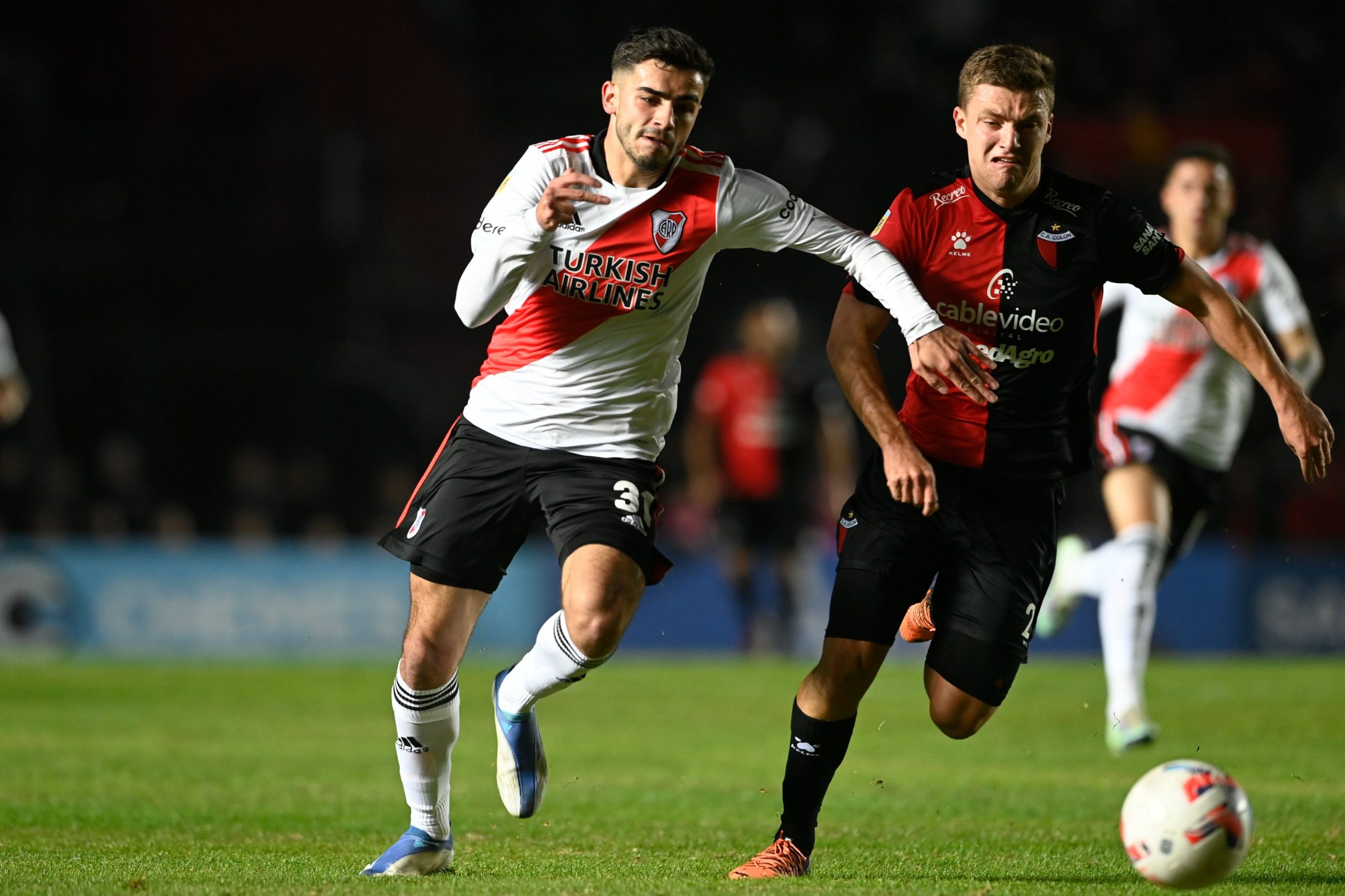 Los puntajes de River ante Colón