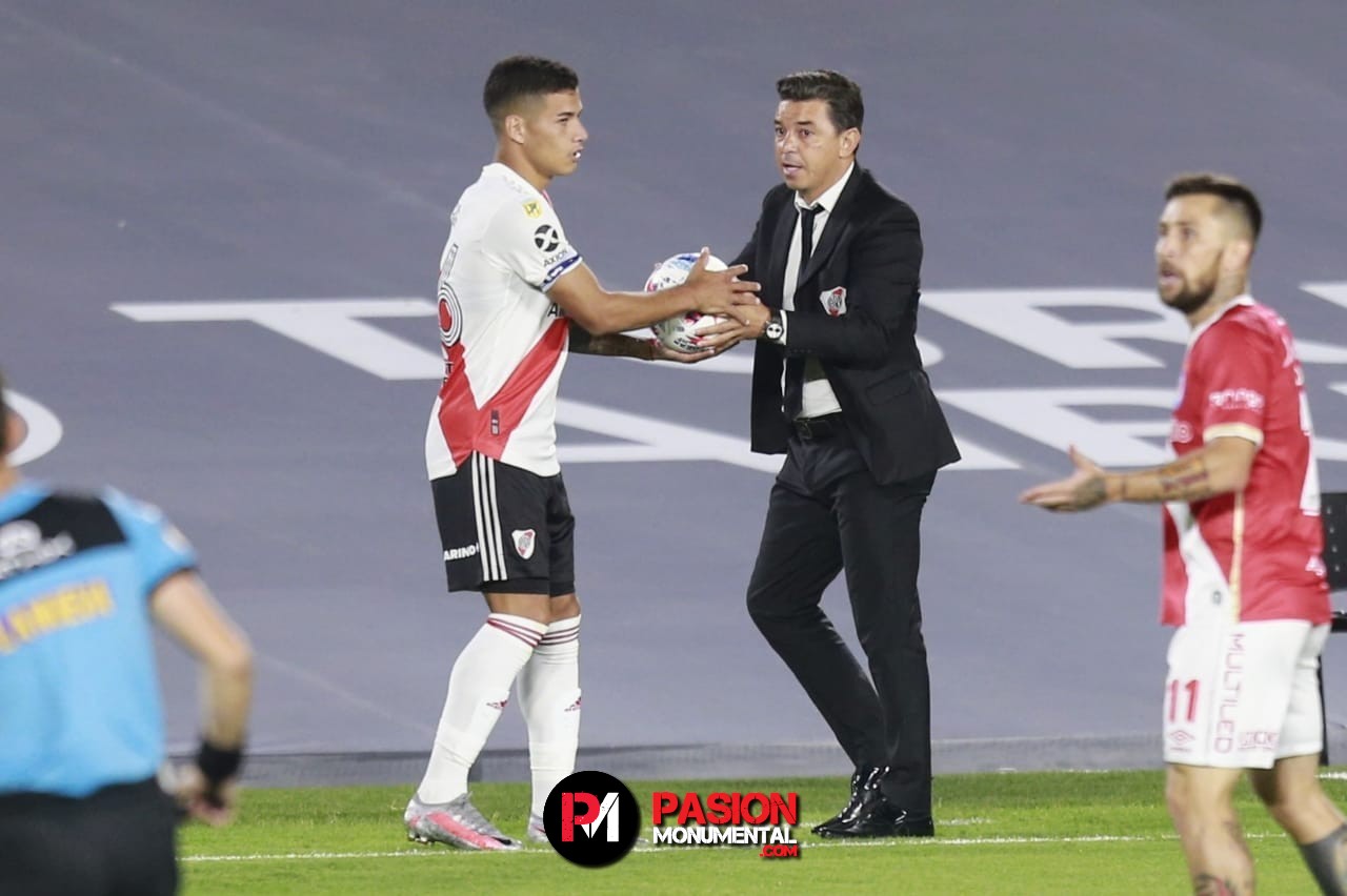 River recibió una oferta de Europa por Alex Vigo y tomó una decisión