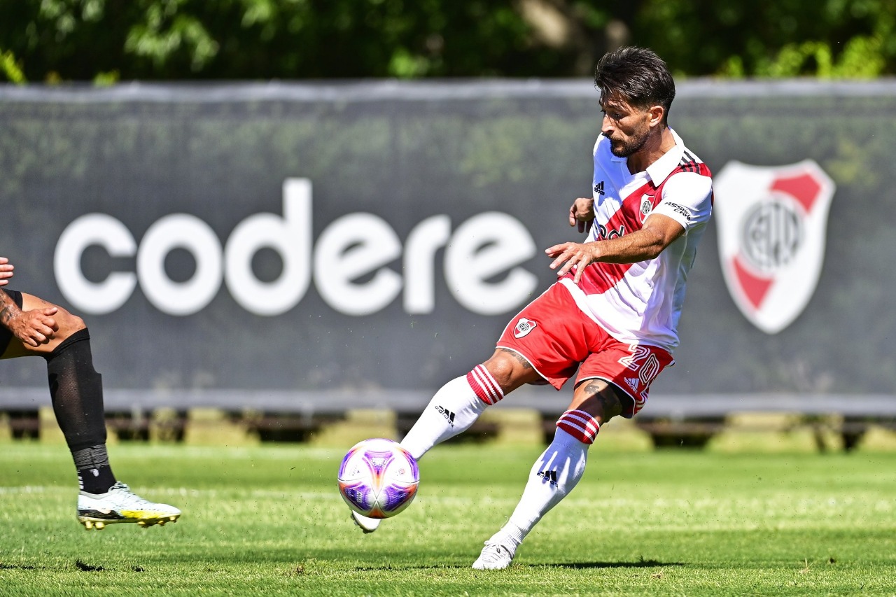 River ganó su último amistoso de pretemporada ante Racing de Montevideo