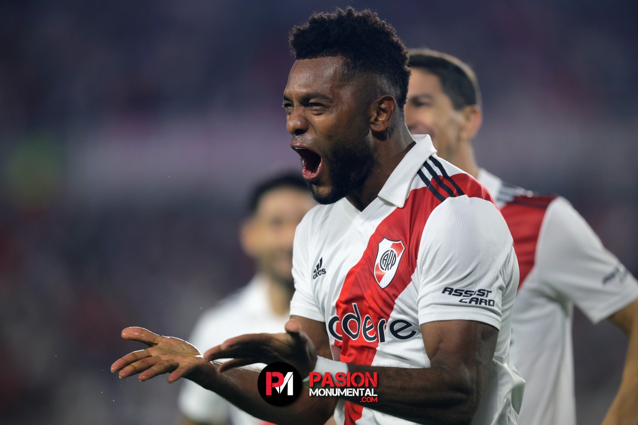 "Tenemos a los mejores delanteros del fútbol argentino"