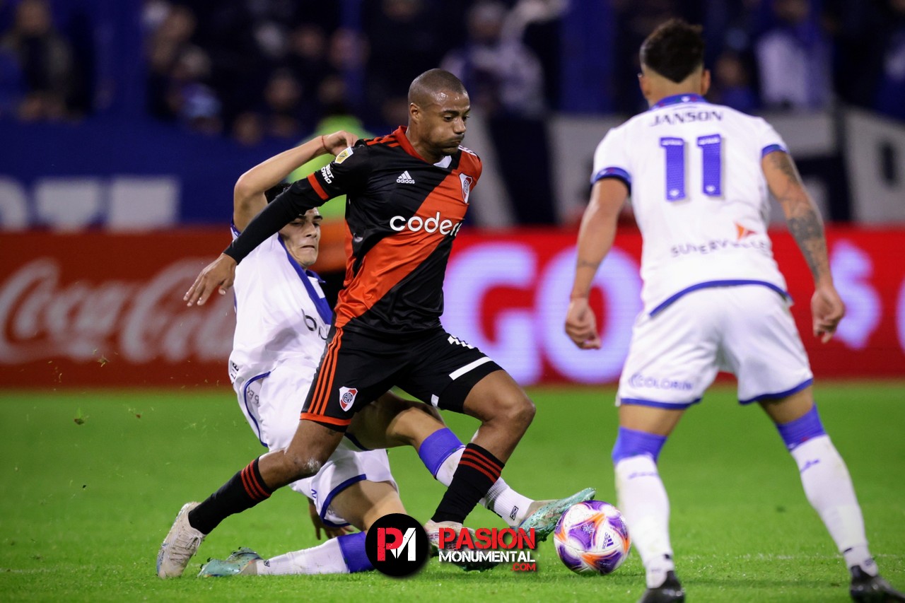 ¡Las mejores fotos del partido entre River y Vélez en el estadio José Amalfitani!