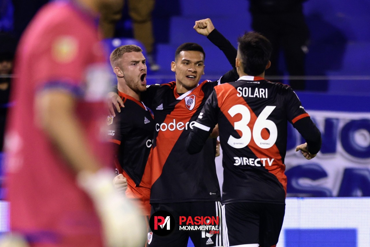 ¡Las mejores fotos del partido entre River y Vélez en el estadio José Amalfitani!