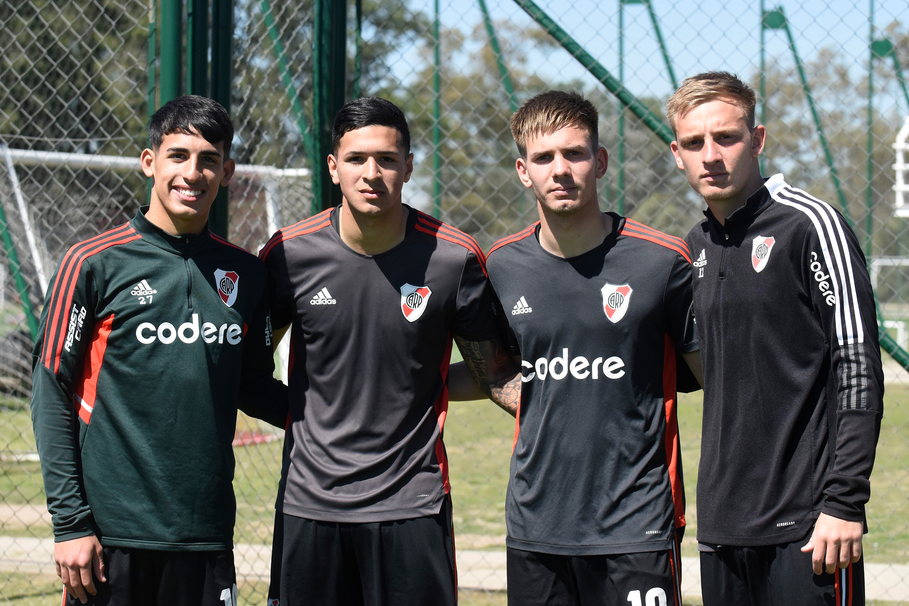 Los cuatro juveniles de River que entrenaron esta mañana con el plantel profesional de Primera
