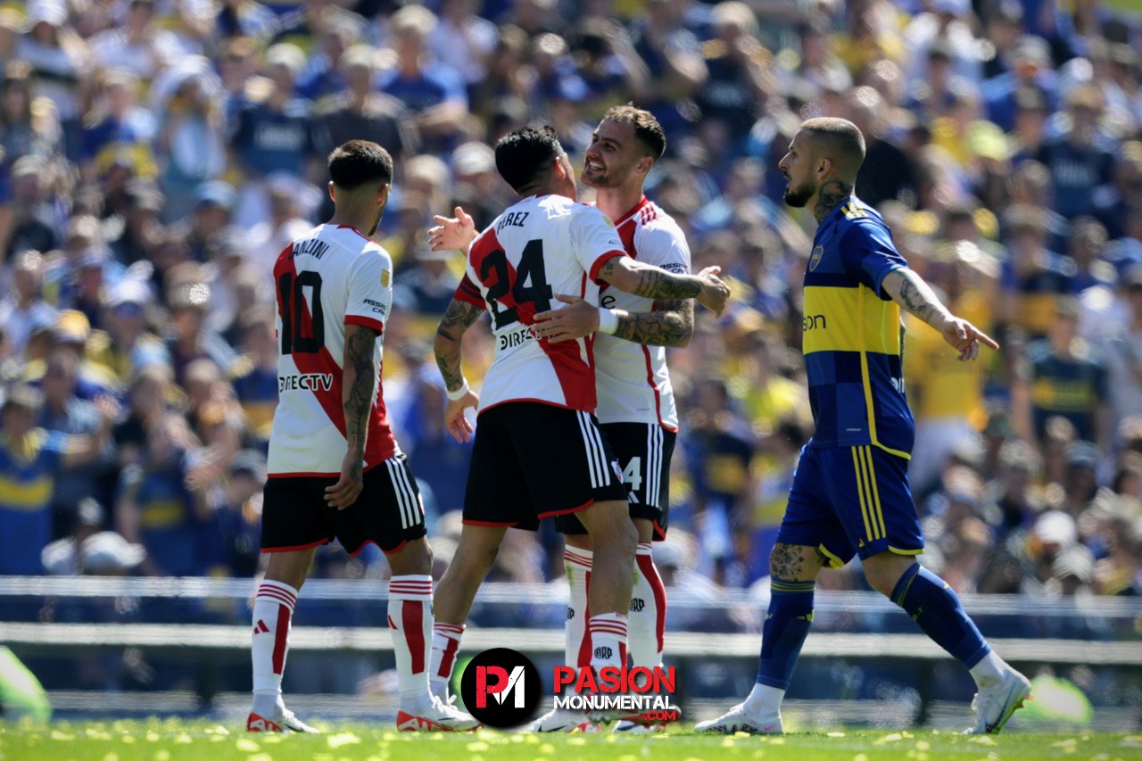 ¡Le dio con todo! González Pirez y la respuesta a Almirón
