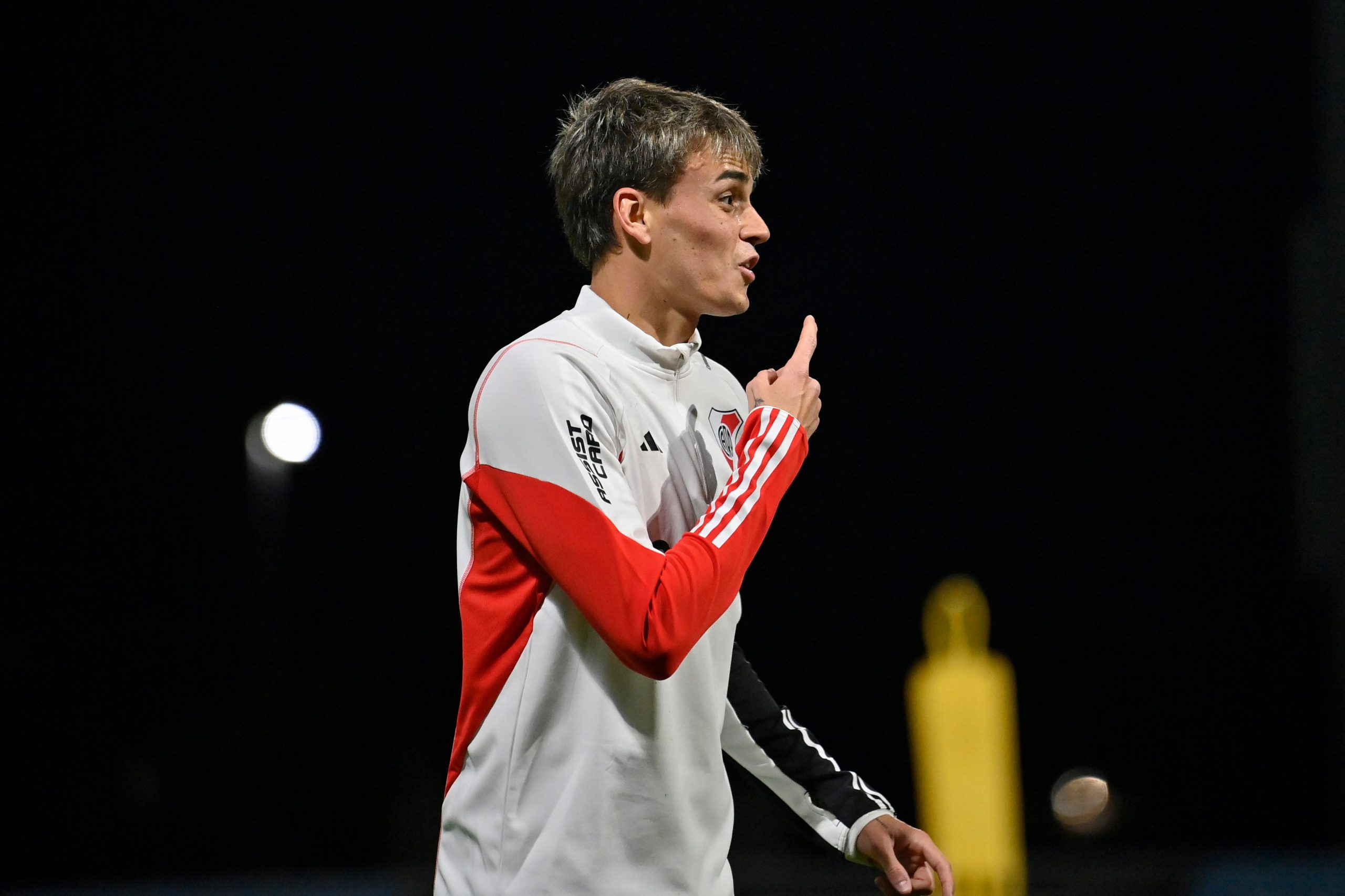 ¡Para los hinchas! Martín Demichelis definió a Nicolas Fonseca