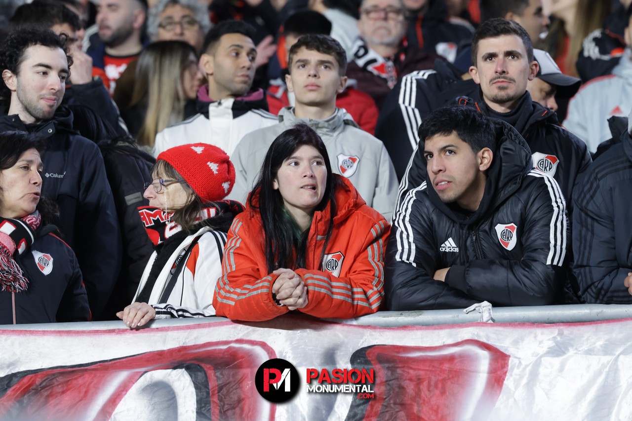 ¡Buscate en la goleada Monumental ante Barracas Central por la Copa de la Liga!