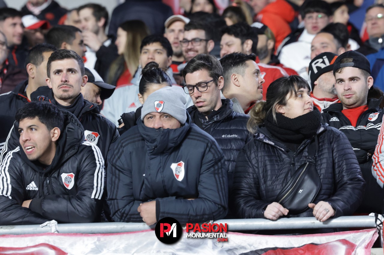 ¡Buscate en la goleada Monumental ante Barracas Central por la Copa de la Liga!