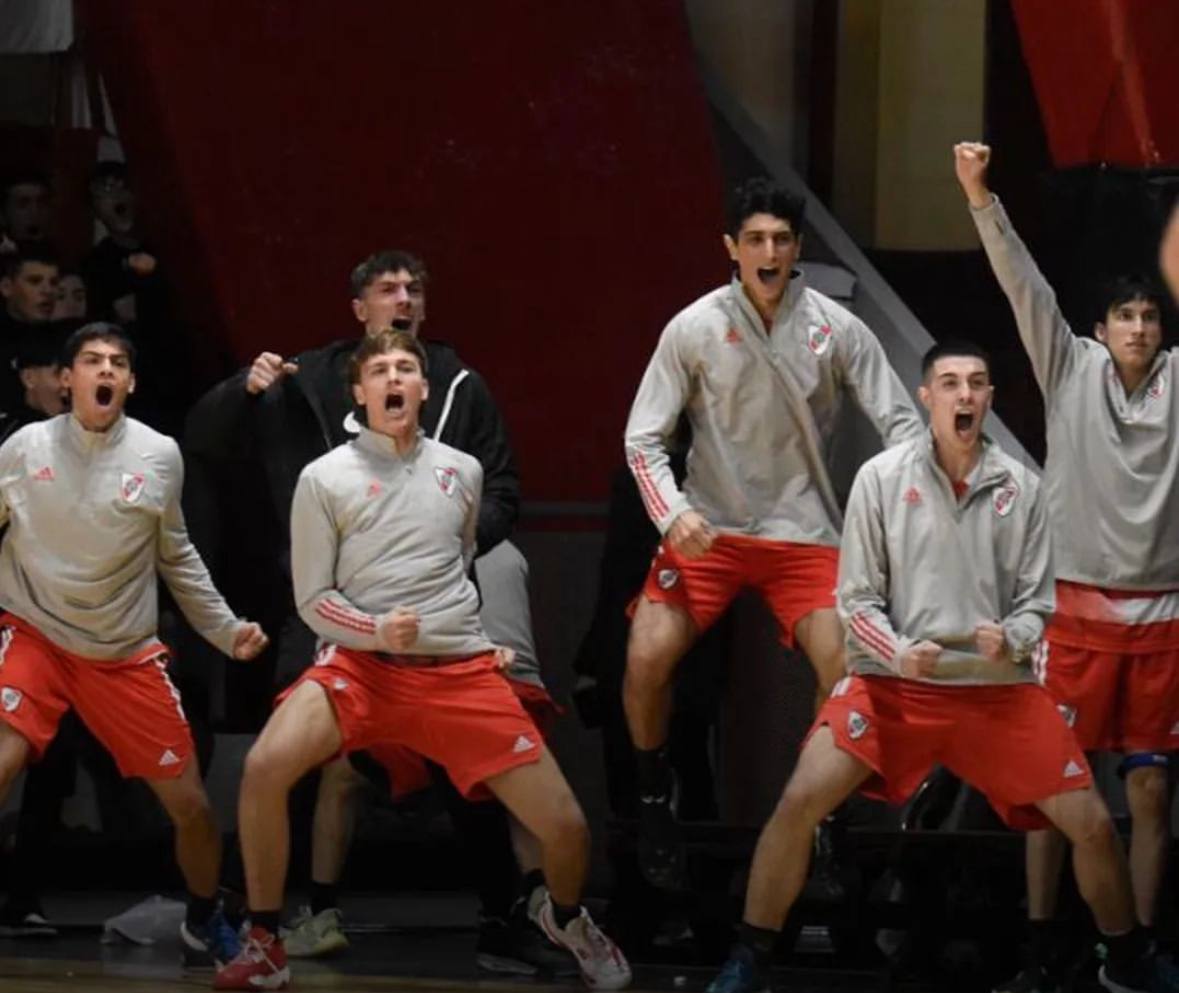 River ganó en Basquet y pasó a la siguiente ronda