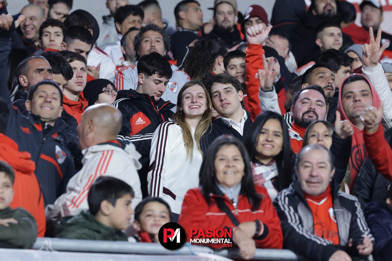 ¡Buscate en la goleada Monumental ante Barracas Central por la Copa de la Liga!