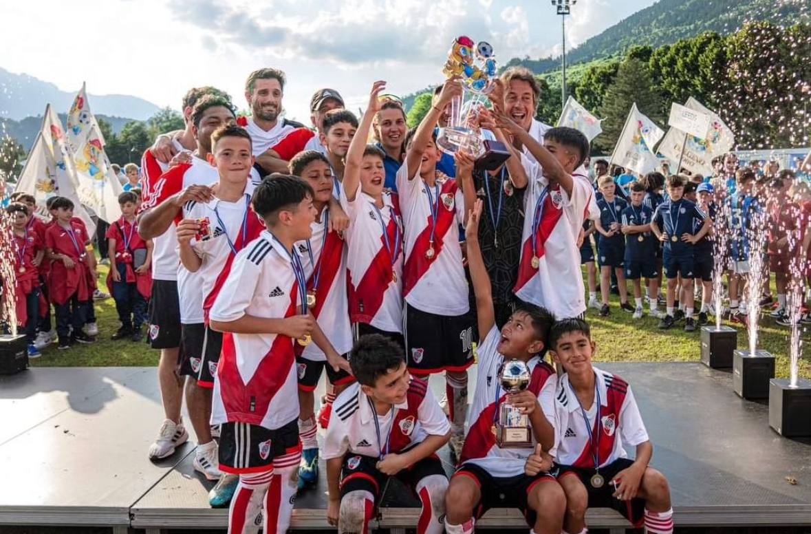 River bicampeón en Italia