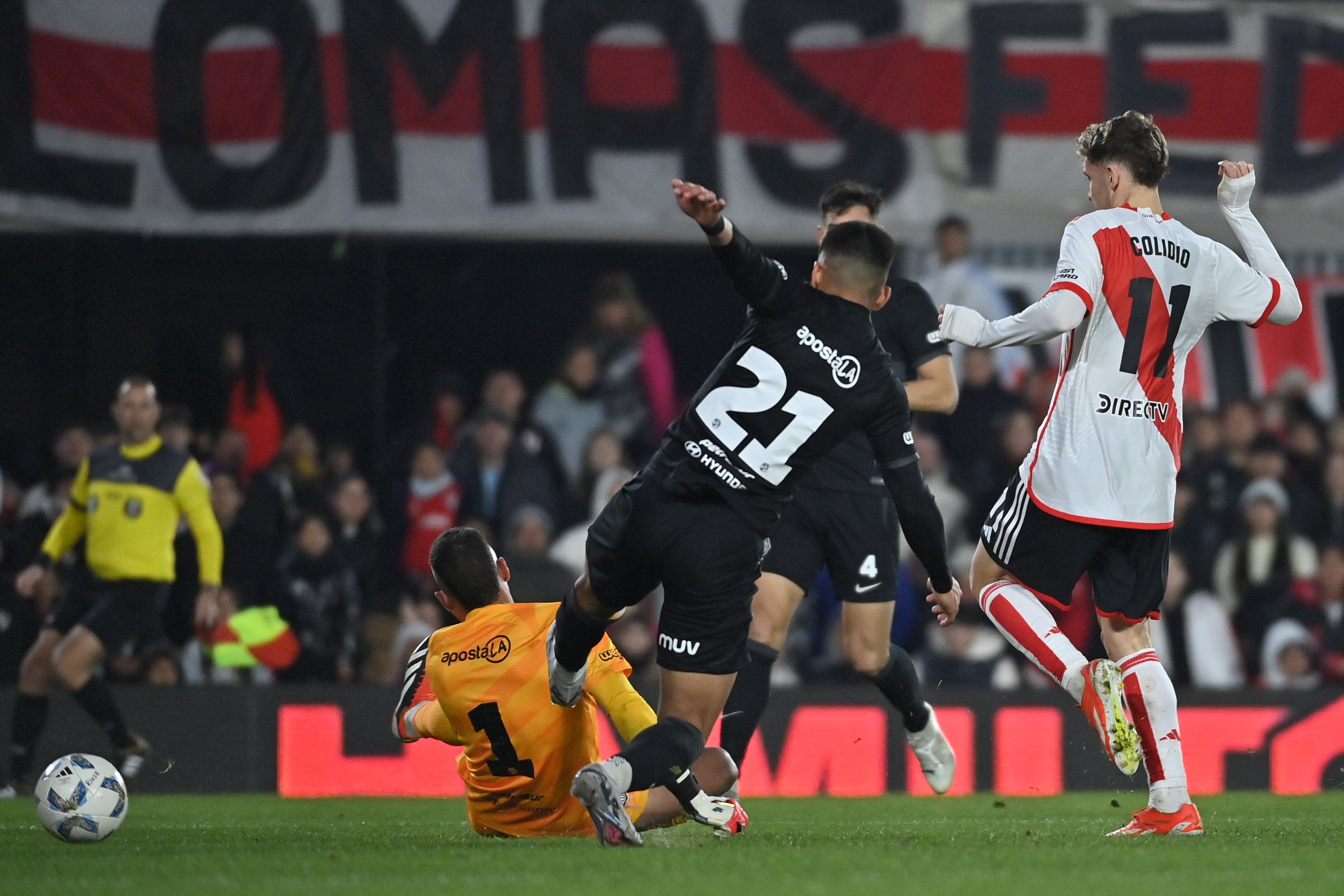 Triunfo de River sobre Olimpia en el último amistoso de pretemporada