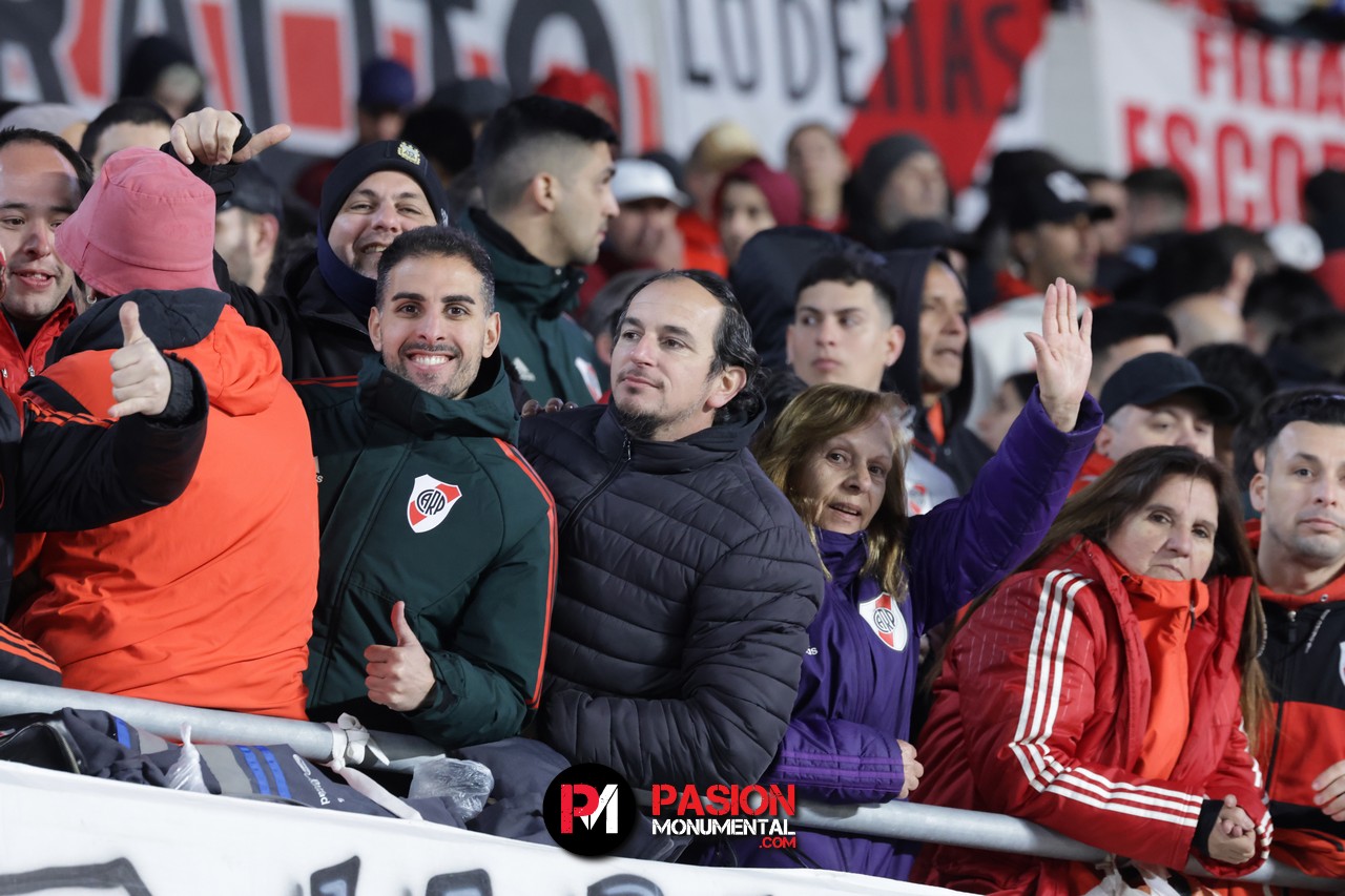¡Buscate en la goleada Monumental ante Barracas Central por la Copa de la Liga!