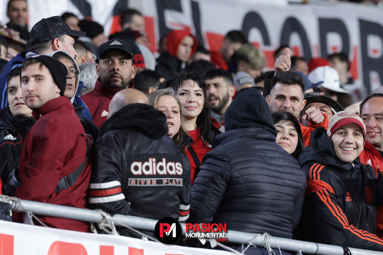 ¡Buscate en la goleada Monumental ante Barracas Central por la Copa de la Liga!
