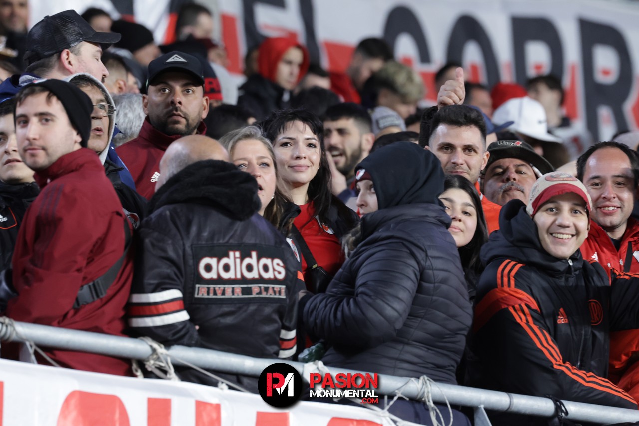 ¡Buscate en la goleada Monumental ante Barracas Central por la Copa de la Liga!