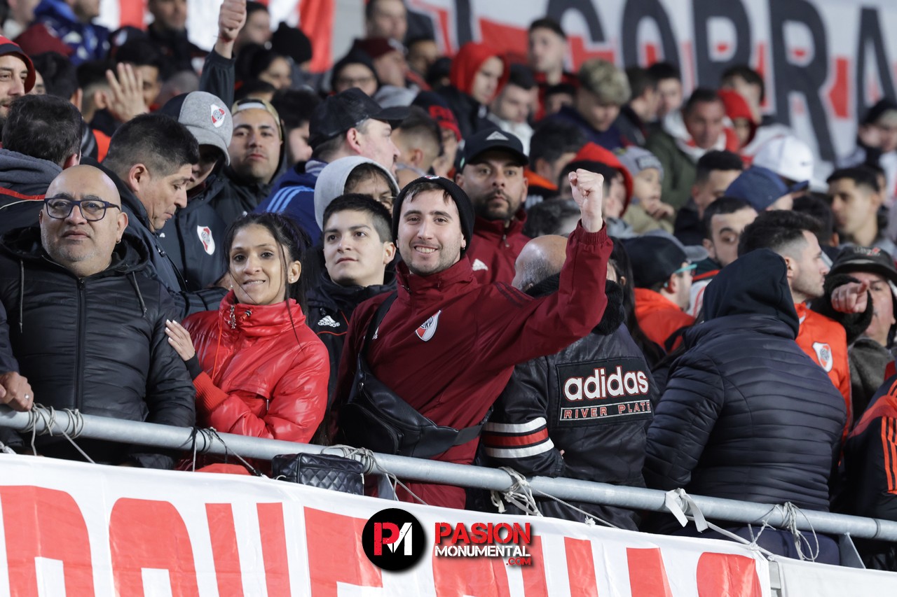 ¡Buscate en la goleada Monumental ante Barracas Central por la Copa de la Liga!