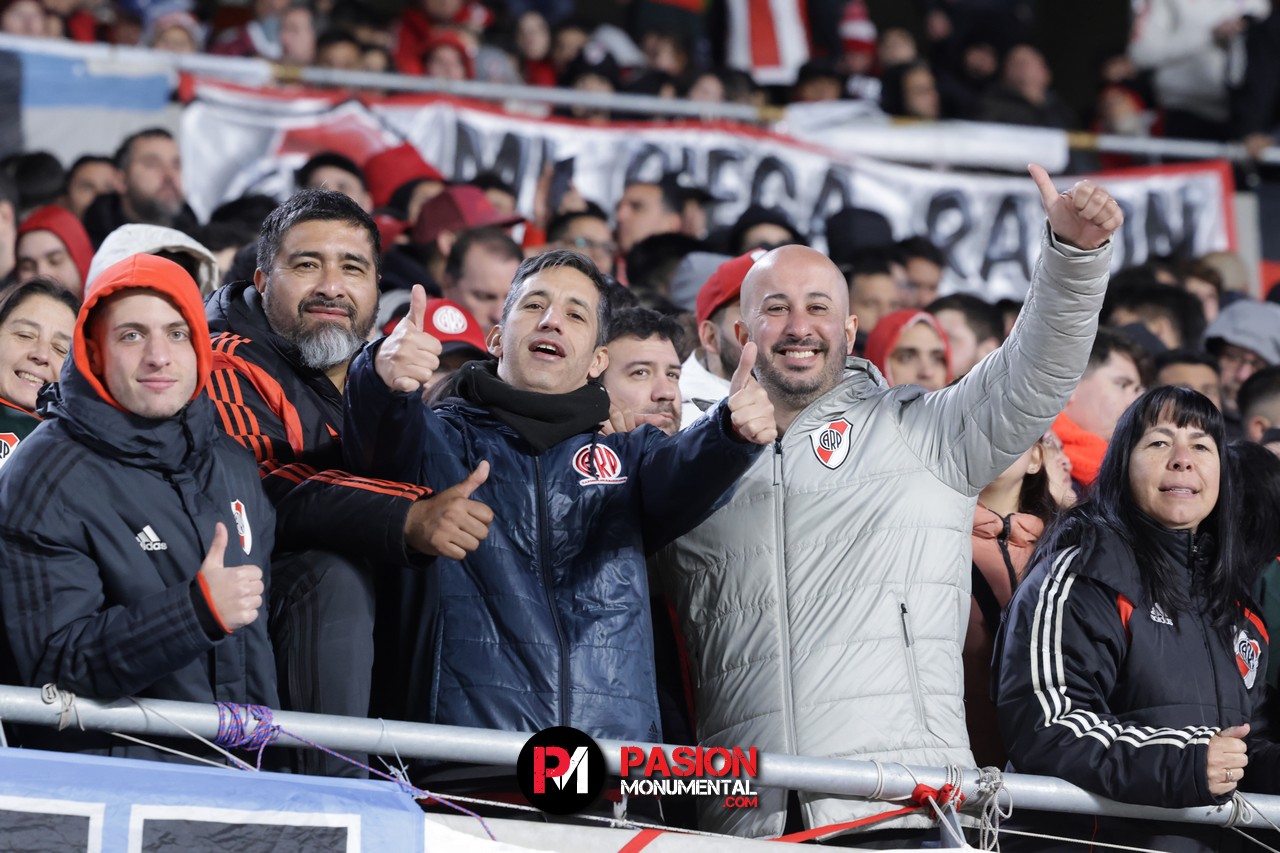 ¡Buscate en la goleada Monumental ante Barracas Central por la Copa de la Liga!