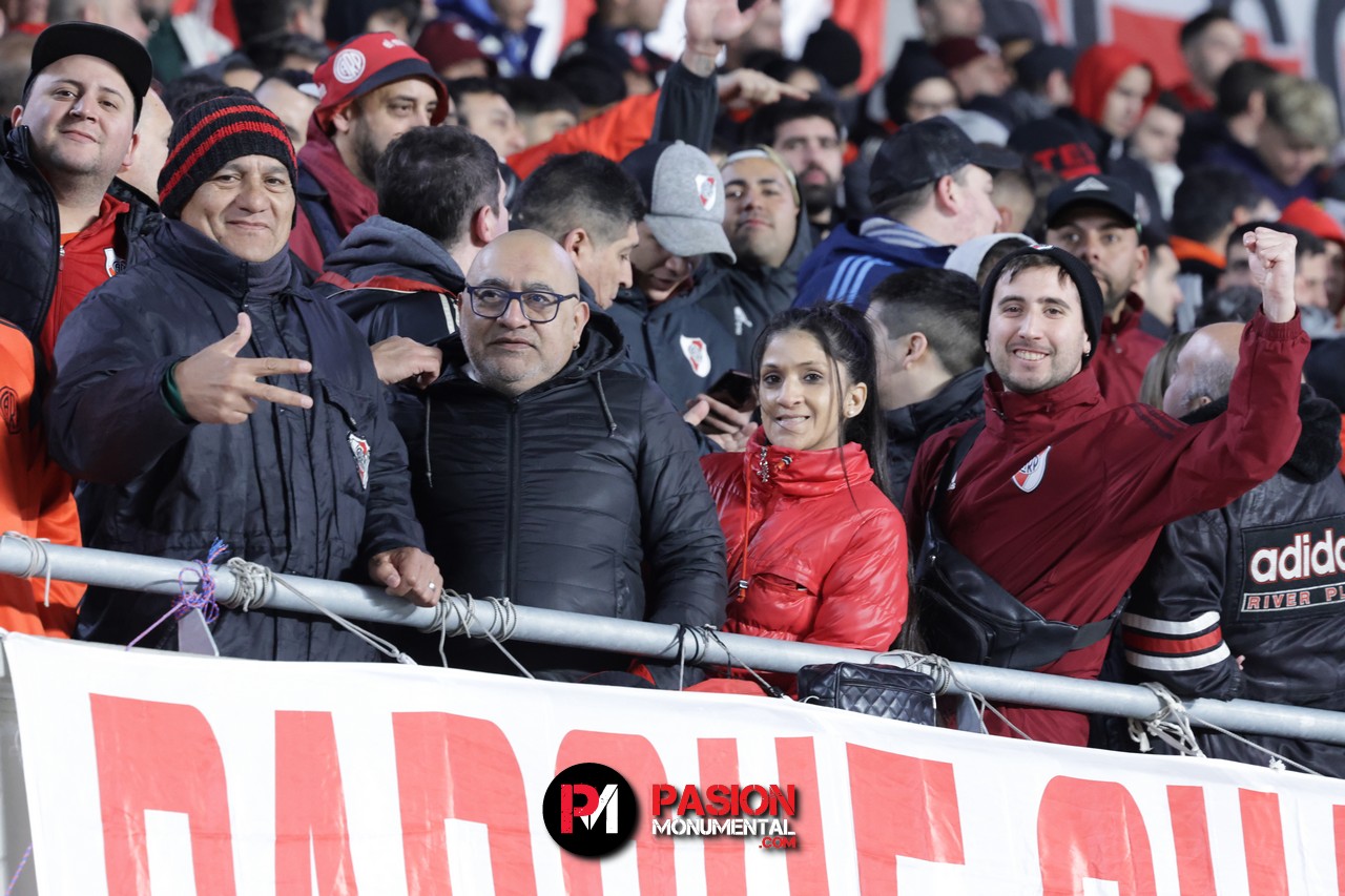 ¡Buscate en la goleada Monumental ante Barracas Central por la Copa de la Liga!